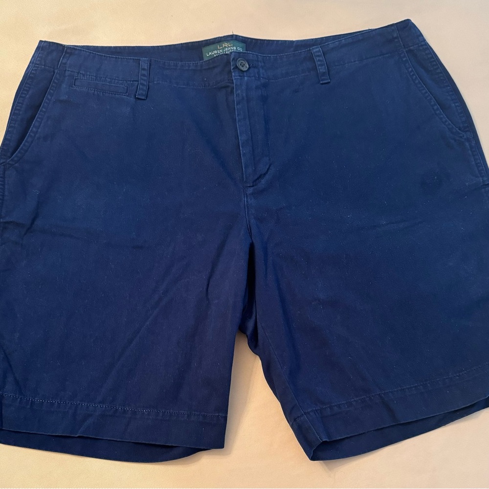 18W - Lauren Ralph Lauren Shorts